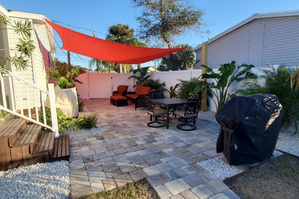 Waterfront Home With Private Dock, Walk To Beach سانت أوغيستين المظهر الخارجي الصورة