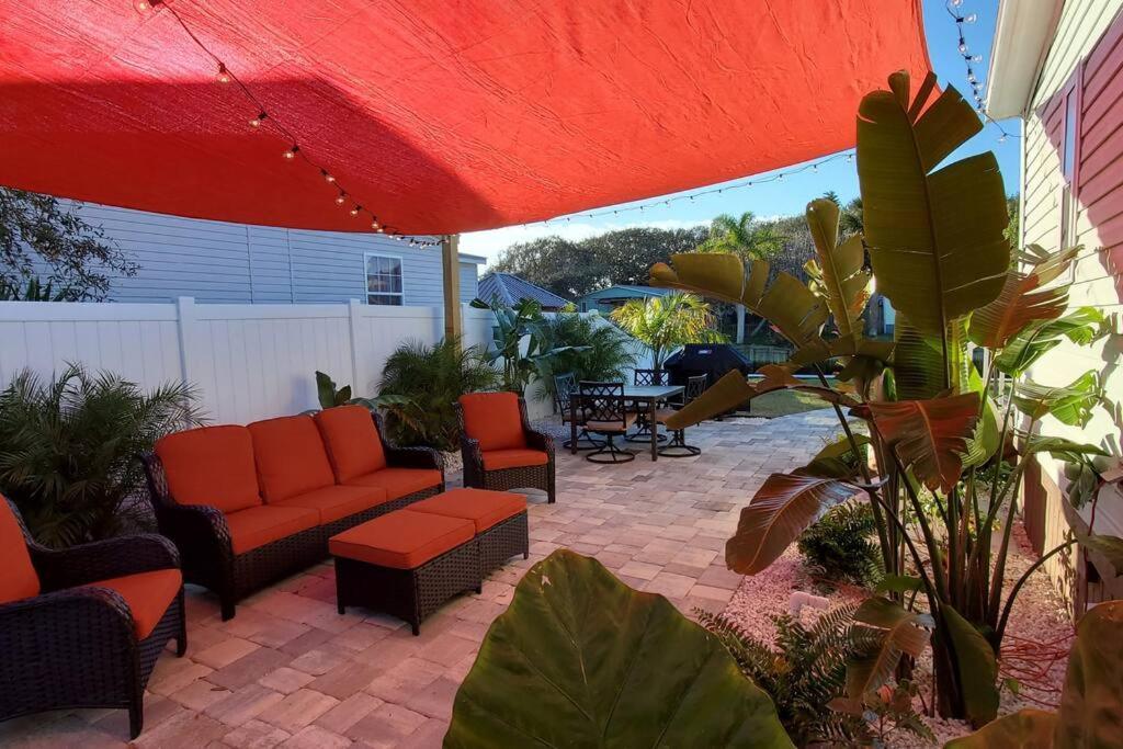 Waterfront Home With Private Dock, Walk To Beach سانت أوغيستين المظهر الخارجي الصورة
